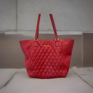 VERA BRADLEY Tango Red Quilted ELLA Leather Large Tote Bag Purse 19.5"x" 14 x 6"